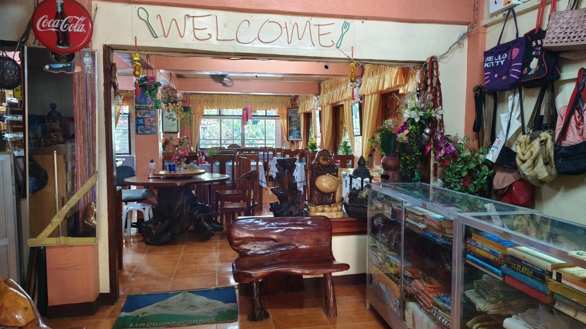 People'S Lodge And Restaurant 巴纳韦 外观 照片